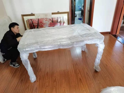 学生搬家最佳方式还是请搬家公司提供搬运服务(图1)